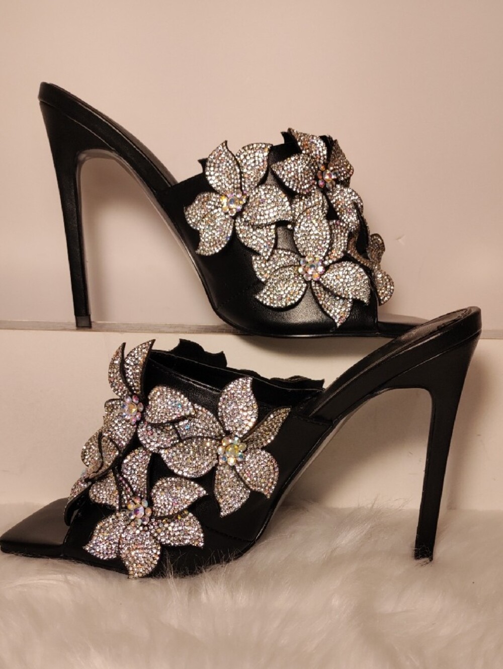 Azalea Wang Rhinestone Floral Stiletto Mule Heels Black Size 9